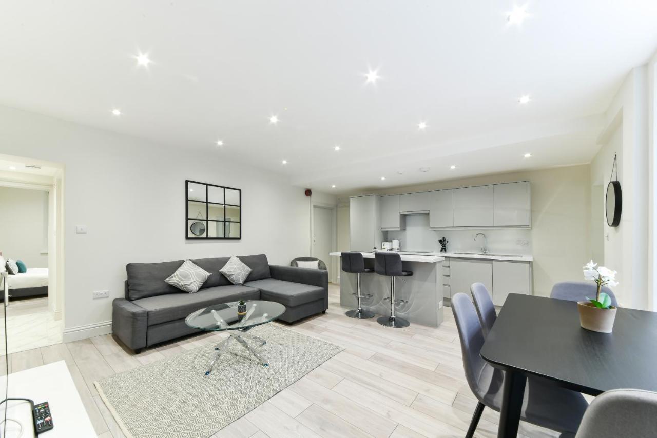 Chic Apartment By Hyde Park London Eksteriør billede